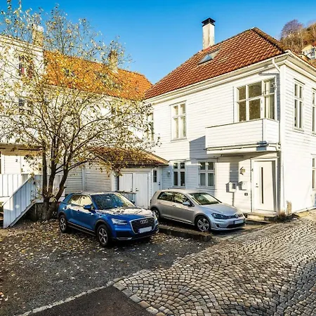 Апартаменты Central First Floor